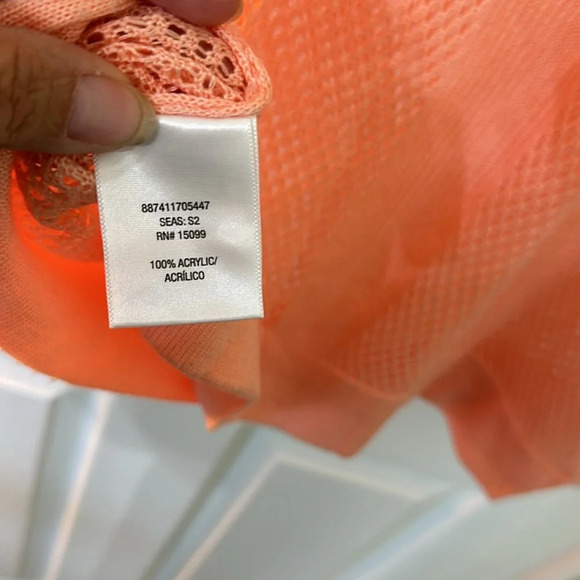 Bongo Knit lightweight Top - Picture 6 of 8